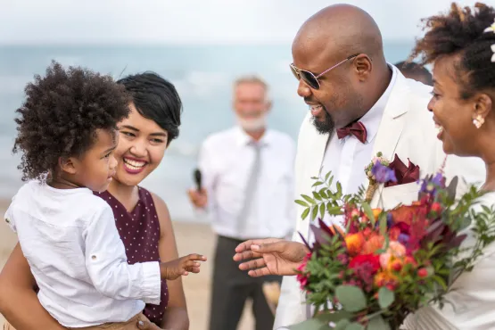 chauffeur mariage la reunion avec minibus pour transport maries et invites