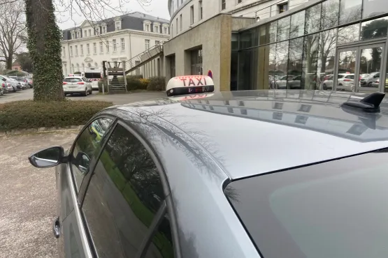 taxi toute distances la reunion lumineux taxi